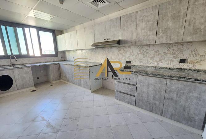 97410525 - Property Image 2