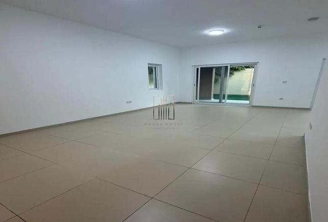 126573229 - Property Image 2