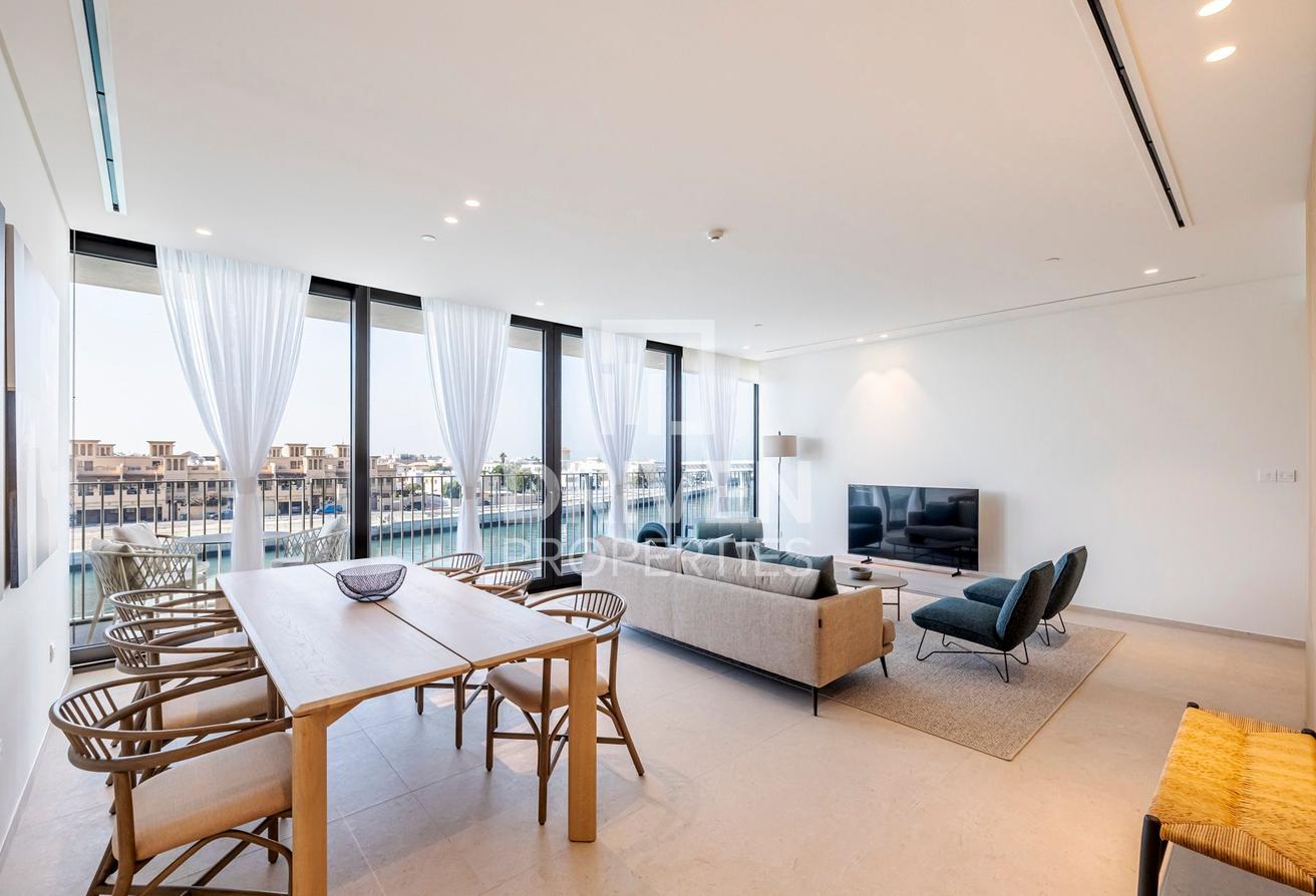 Low rise building | Furnished | Canal View photo 6