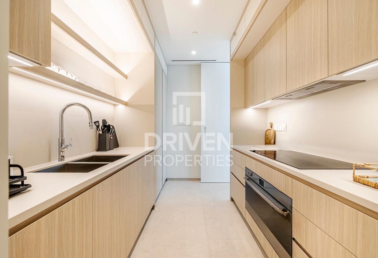 Low rise building | Furnished | Canal View photo 13