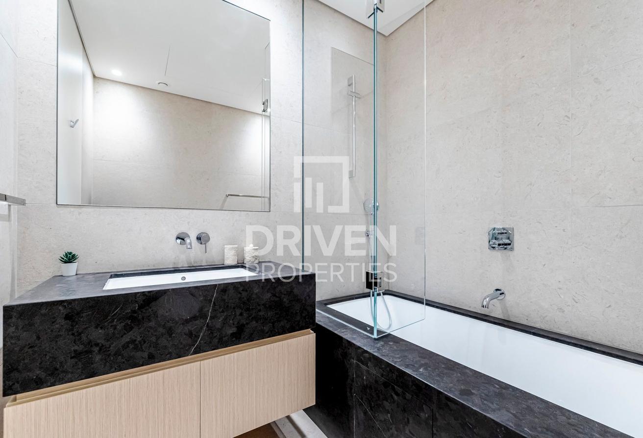 Low rise building | Furnished | Canal View photo 14