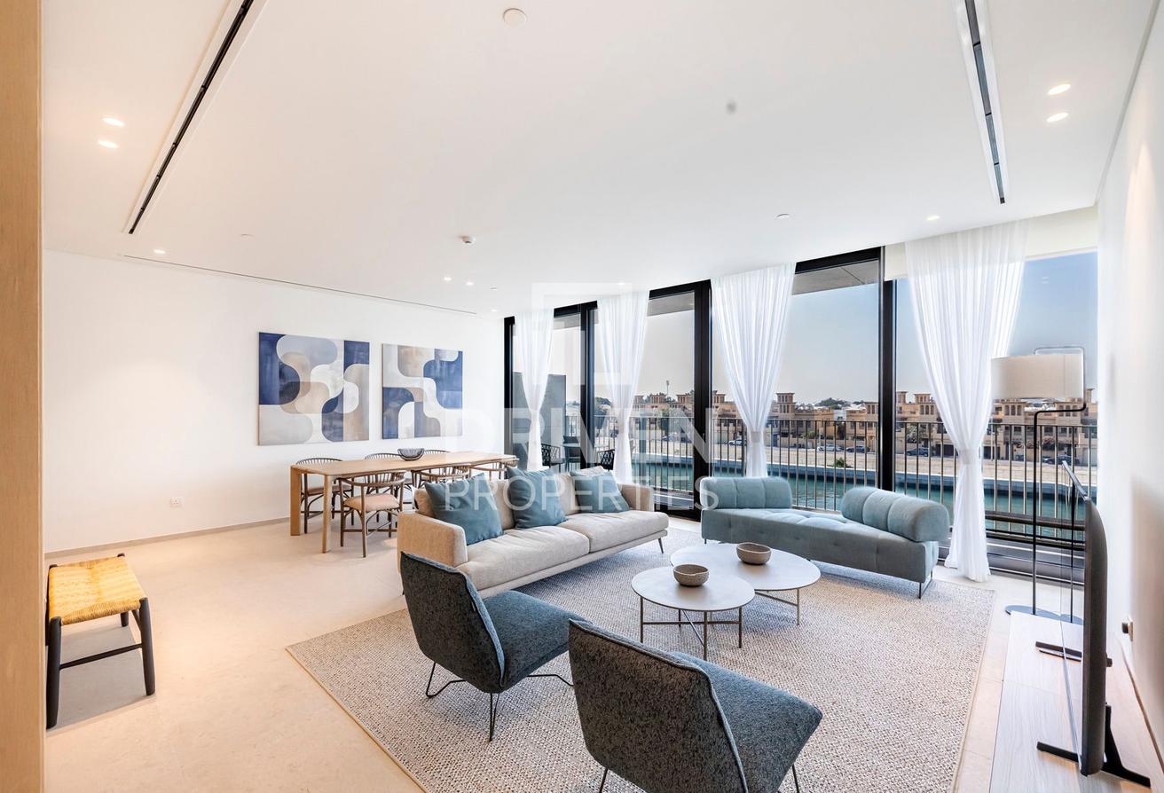 Low rise building | Furnished | Canal View photo 4