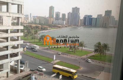 مكتب عمل جماعي - استوديو - 2 حمامات للايجار في بناية اس جي المجاز - المجاز - الشارقة مكتب عمل جماعي - استوديو - 2 حمامات للايجار في بناية اس جي المجاز - المجاز - الشارقة