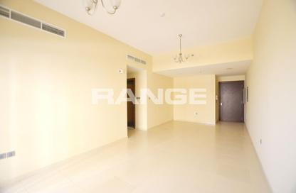 Apartment - 2 Bedrooms - 3 Bathrooms for rent in Sunrise Building - Dubai Silicon Oasis - Dubai