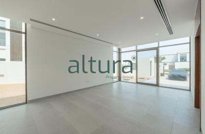 Villa - 4 Bedrooms - 5 Bathrooms for rent in Nad Al Dhabi - Al Jubail Island - Abu Dhabi