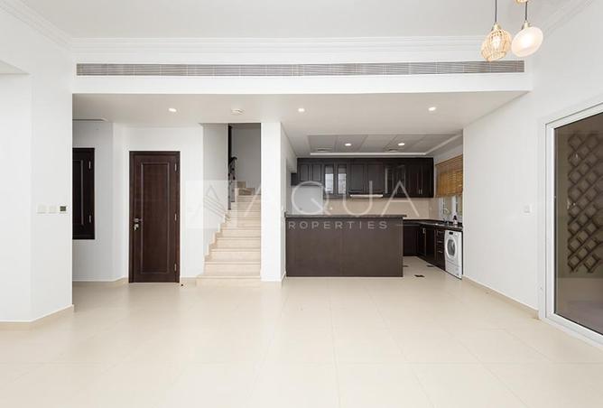 64405633 - Property Image 2