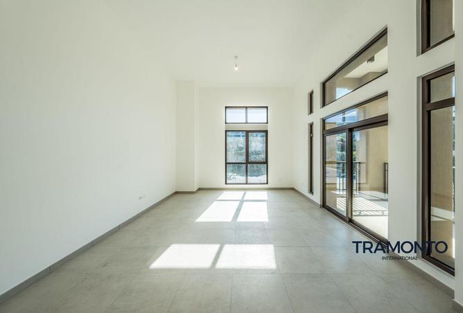 70708244 - الصورة الرئيسية للعقار