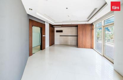 Retail - Studio for rent in Al Seef Towers - JLT Cluster U - Jumeirah Lake Towers - Dubai