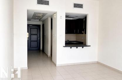 شقة - 1 حمام للبيع في مبني رقم 256 - طراز أمريكي - ديسكفري جاردنز - دبي شقة - 1 حمام للبيع في مبني رقم 256 - طراز أمريكي - ديسكفري جاردنز - دبي