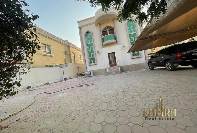 83245636 - الصورة الرئيسية للعقار