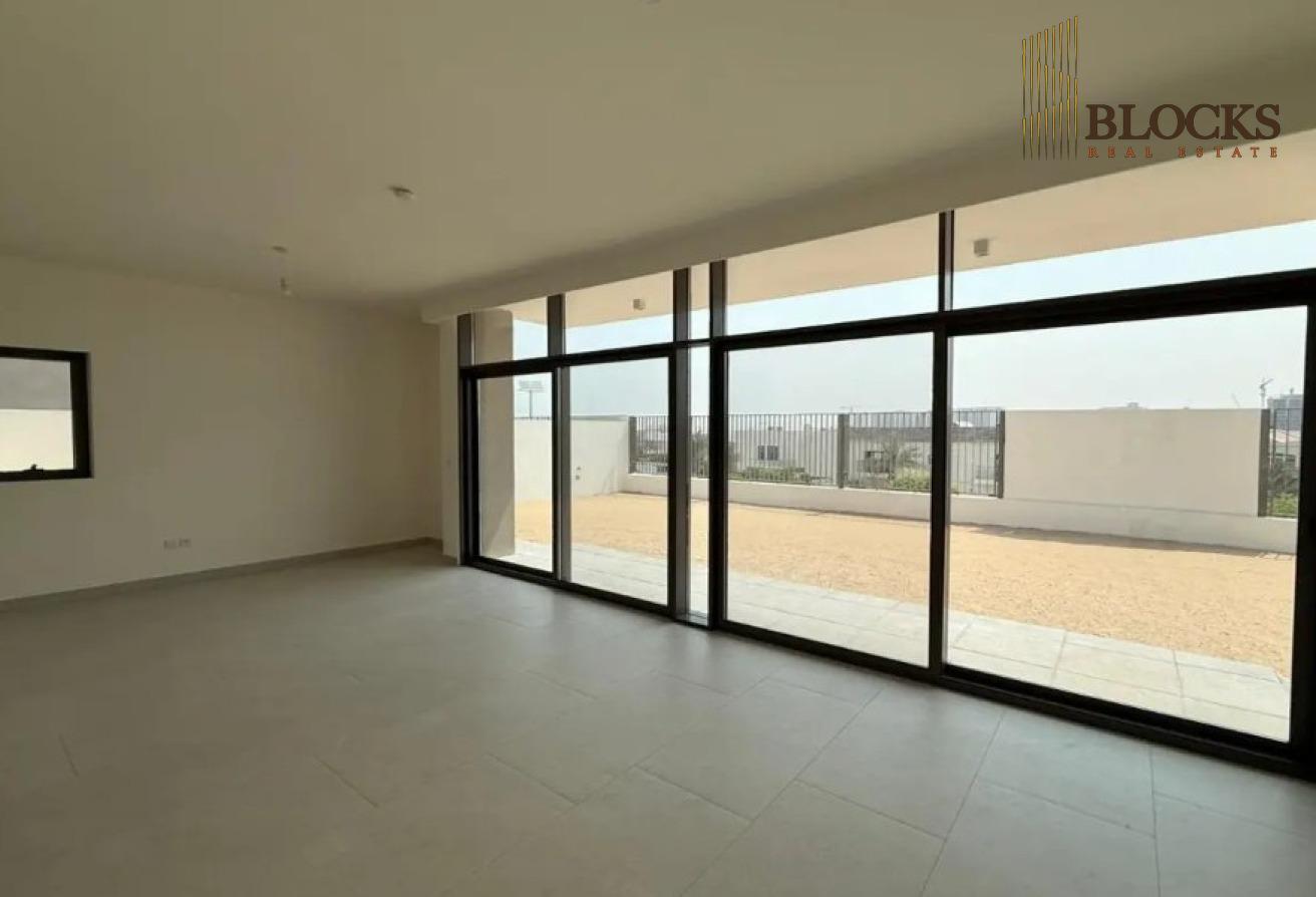 SINGLE ROW UNIT | HIGH ELEVATION | NEWLY HANDOVER photo 3