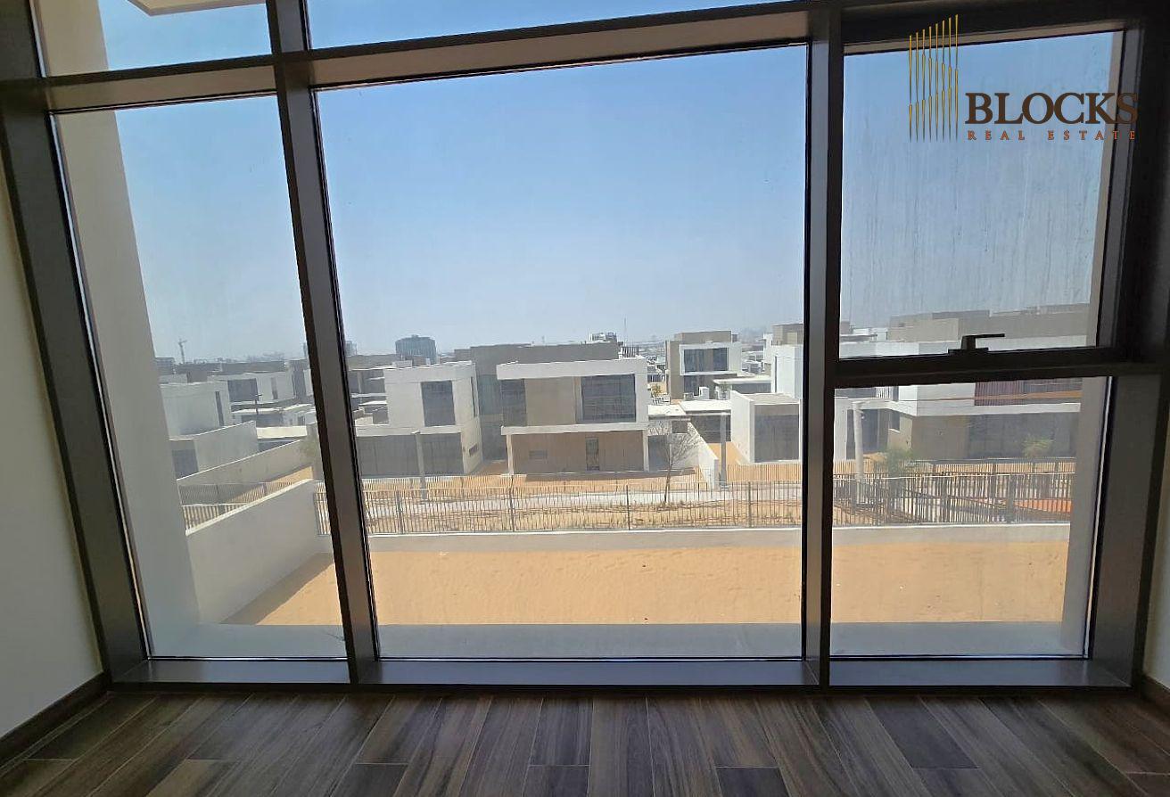 SINGLE ROW UNIT | HIGH ELEVATION | NEWLY HANDOVER photo 7