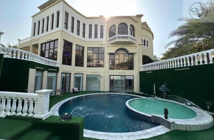 Villa - 7+ - 7+ for rent in Sector E - Emirates Hills - Dubai