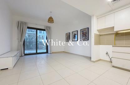 Apartment - 1 - 1 for sale in Hayat Boulevard 2A - Hayat Boulevard 2 - Hayat Boulevard - Town Square - Dubai