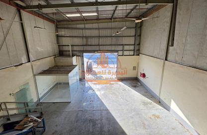 Warehouse - Studio - 1 for rent in Al Sajaa Industrial - Al Sajaa - Sharjah