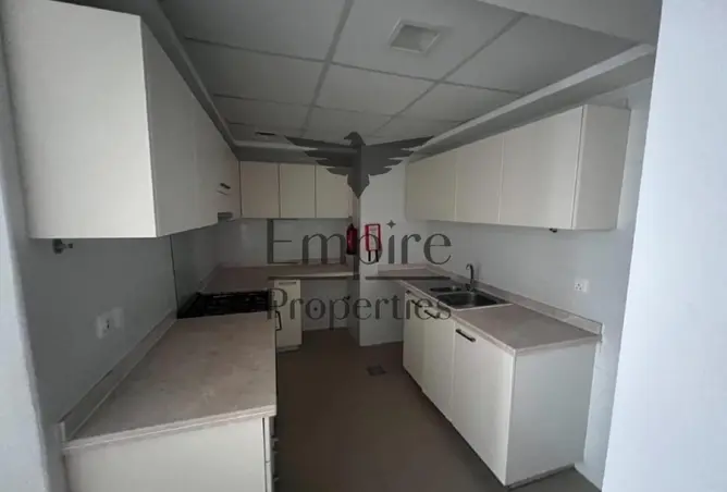 114182315 - Property Image 3