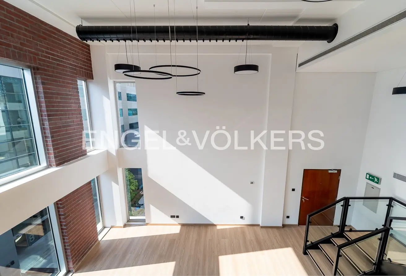 164588911 - Property Main Image