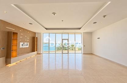 Apartment - 3 - 4 for sale in Tanzanite - Tiara Residences - Palm Jumeirah - Dubai Apartment - 3 - 4 for sale in Tanzanite - Tiara Residences - Palm Jumeirah - Dubai