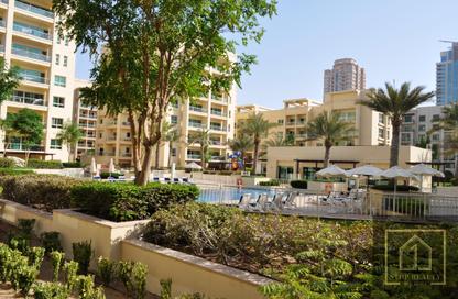 Apartment - 1 Bedroom - 2 Bathrooms for rent in Al Thayyal 2 - Al Thayyal - Greens - Dubai
