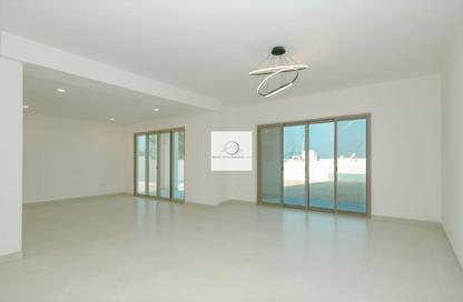 Villa - 4 Bedrooms - 5 Bathrooms for rent in Garden View Villas - Jebel Ali Village - Jebel Ali - Dubai