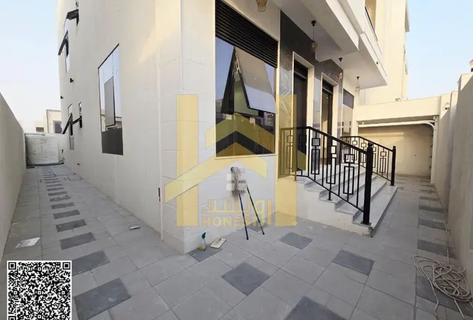 56148352 - Property Image 3
