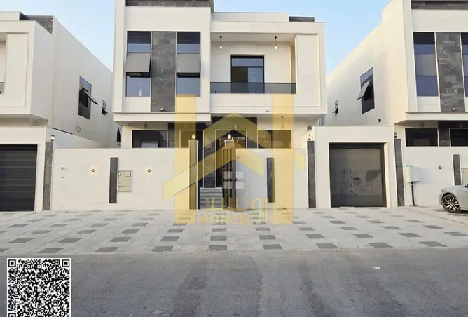 56148352 - Property Image 2
