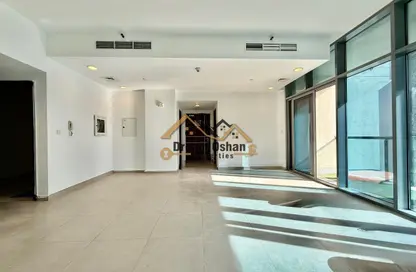 شقة - غرفة نوم - 2 حمامات للايجار في برج دبي وارف 2 - ميناء دبي - الجداف - دبي