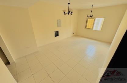 Apartment - 1 Bedroom - 2 Bathrooms for rent in Muwaileh 29 Building - Muwaileh - Sharjah