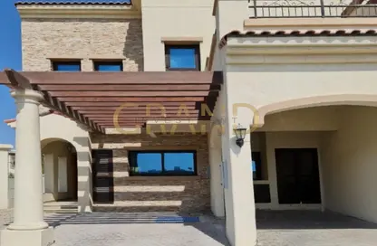 فيلا - 3 غرف نوم - 5 حمامات للبيع في بلوم جاردنز - شارع السلام - أبوظبي