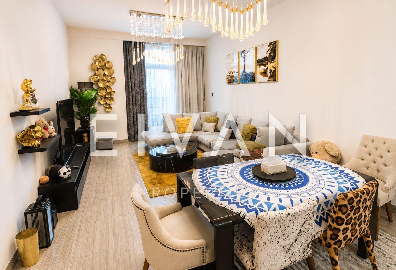 Furnished 2BR | Lake View | Vacant photo 4