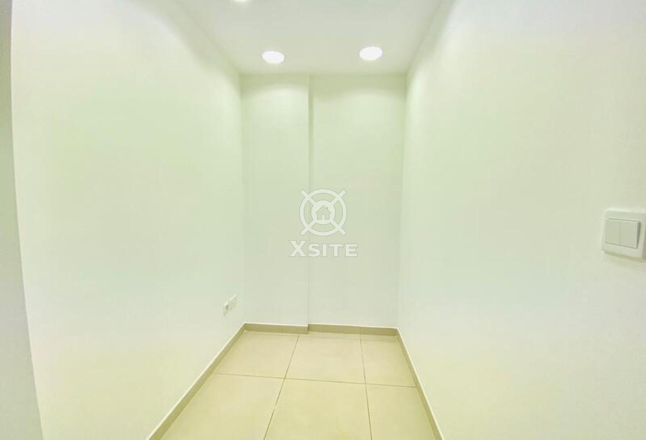 Bright Layout|2 Parking Included|Book Now photo 7