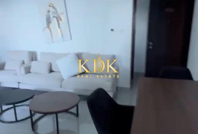 100385920 - Property Image 2