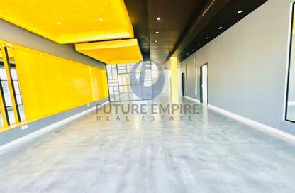 Retail - Studio - 2 for rent in Airport Road - Al Garhoud - Dubai