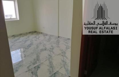 مكتب - استوديو - 2 حمامات للايجار في الجرف الصناعية 2 - الجرف الصناعية - عجمان
