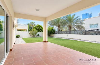 Villa - 4 - 5 for rent in Meadows 1 - Meadows - Dubai Villa - 4 - 5 for rent in Meadows 1 - Meadows - Dubai