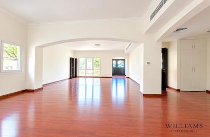 Villa - 4 - 5 for rent in Meadows 1 - Meadows - Dubai