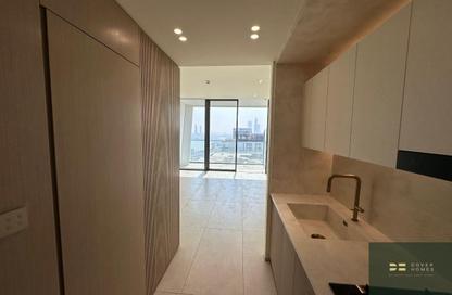 Apartment - Studio - 1 for rent in Binghatti Ivory - Dubai Healthcare City 2 - Al Jaddaf - Dubai