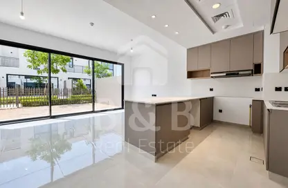 Townhouse - 2 Bedrooms - 3 Bathrooms for rent in Falcon Island North - Falcon Island - Al Hamra Village - Ras Al Khaimah Townhouse - 2 Bedrooms - 3 Bathrooms for rent in Falcon Island North - Falcon Island - Al Hamra Village - Ras Al Khaimah