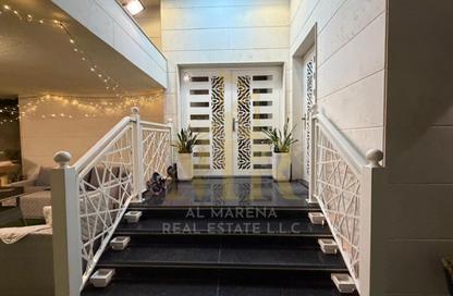 Villa - 5 Bedrooms - 7 Bathrooms for sale in Al Yasmeen 1 - Al Yasmeen - Ajman