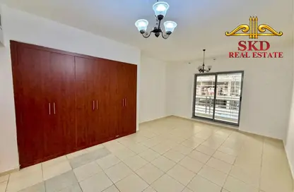 Apartment - 1 Bathroom for rent in Desert Sun - Dubai Land Residence Complex - Dubai Land - Dubai