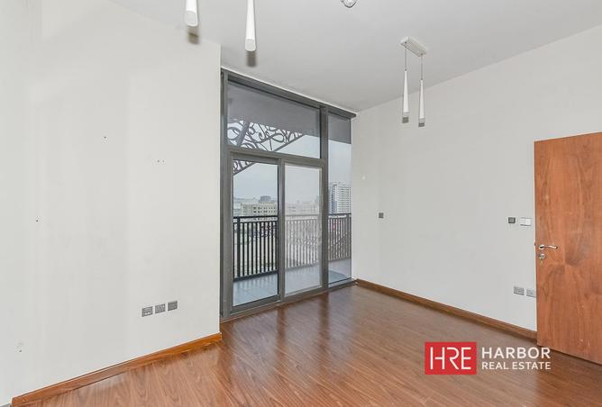 Park View | Elegant 2BR | Spacious Layout photo 3