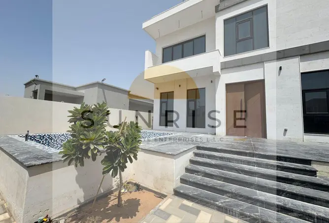 156002701 - Property Image 2