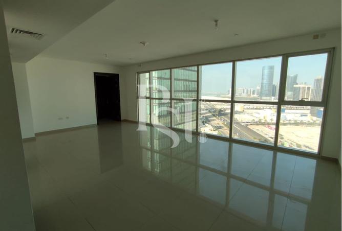 141432016 - Property Image 2