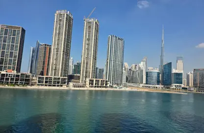 Apartment - Studio - 1 Bathroom for rent in Millennium Binghatti Residences - Business Bay - Dubai