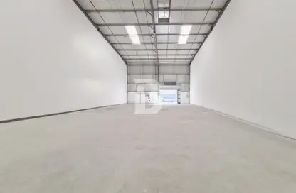 مستودع - استوديو للايجار في القوز الصناعية 4 - القوز الصناعية - القوز - دبي