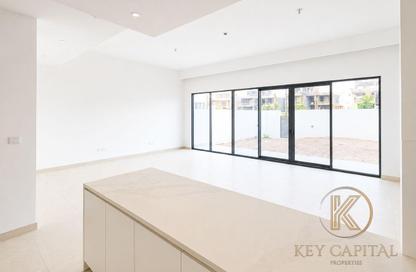Villa - 4 - 6 for sale in Opal Gardens - District 11 - Mohammed Bin Rashid City - Dubai