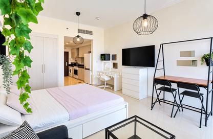 Apartment - Studio - 1 for rent in Carson A - Carson - Damac Hills - Dubai