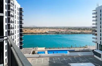 Apartment - 2 Bedrooms - 3 Bathrooms for sale in Waters Edge - Yas Island - Abu Dhabi Apartment - 2 Bedrooms - 3 Bathrooms for sale in Waters Edge - Yas Island - Abu Dhabi
