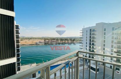 Apartment - 1 Bedroom - 1 Bathroom for rent in Waters Edge - Yas Island - Abu Dhabi