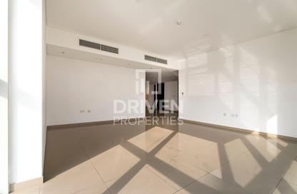 Apartment - 2 Bedrooms - 3 Bathrooms for rent in RAK Tower - Marina Square - Al Reem Island - Abu Dhabi Apartment - 2 Bedrooms - 3 Bathrooms for rent in RAK Tower - Marina Square - Al Reem Island - Abu Dhabi